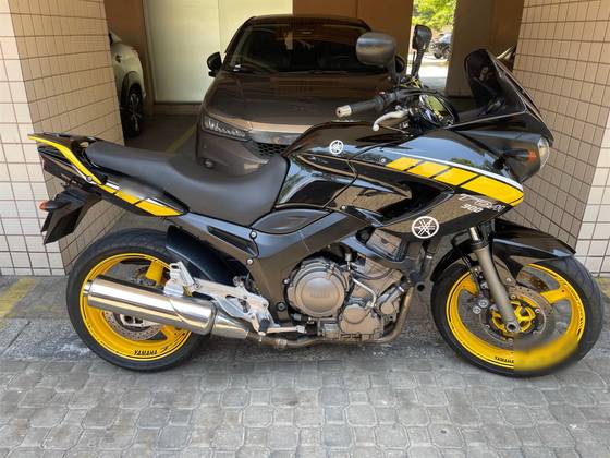 YAMAHA TDM 900 